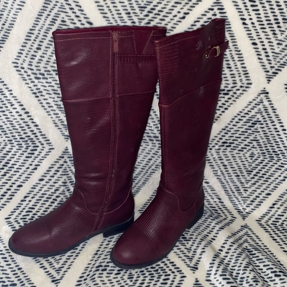 WANTED "SLITHER BURGUNDYLIZARD LONG BOOTS SIDE ZIPPER PADDED INSOLE SZ 9 - Picture 4 of 6